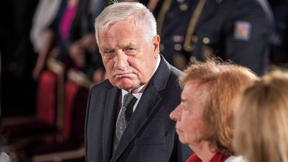 Podle F. Turka pomlouvá prezident P. Pavel v zahraničí českou vládu a neměl by nikam jezdit - Médium.cz